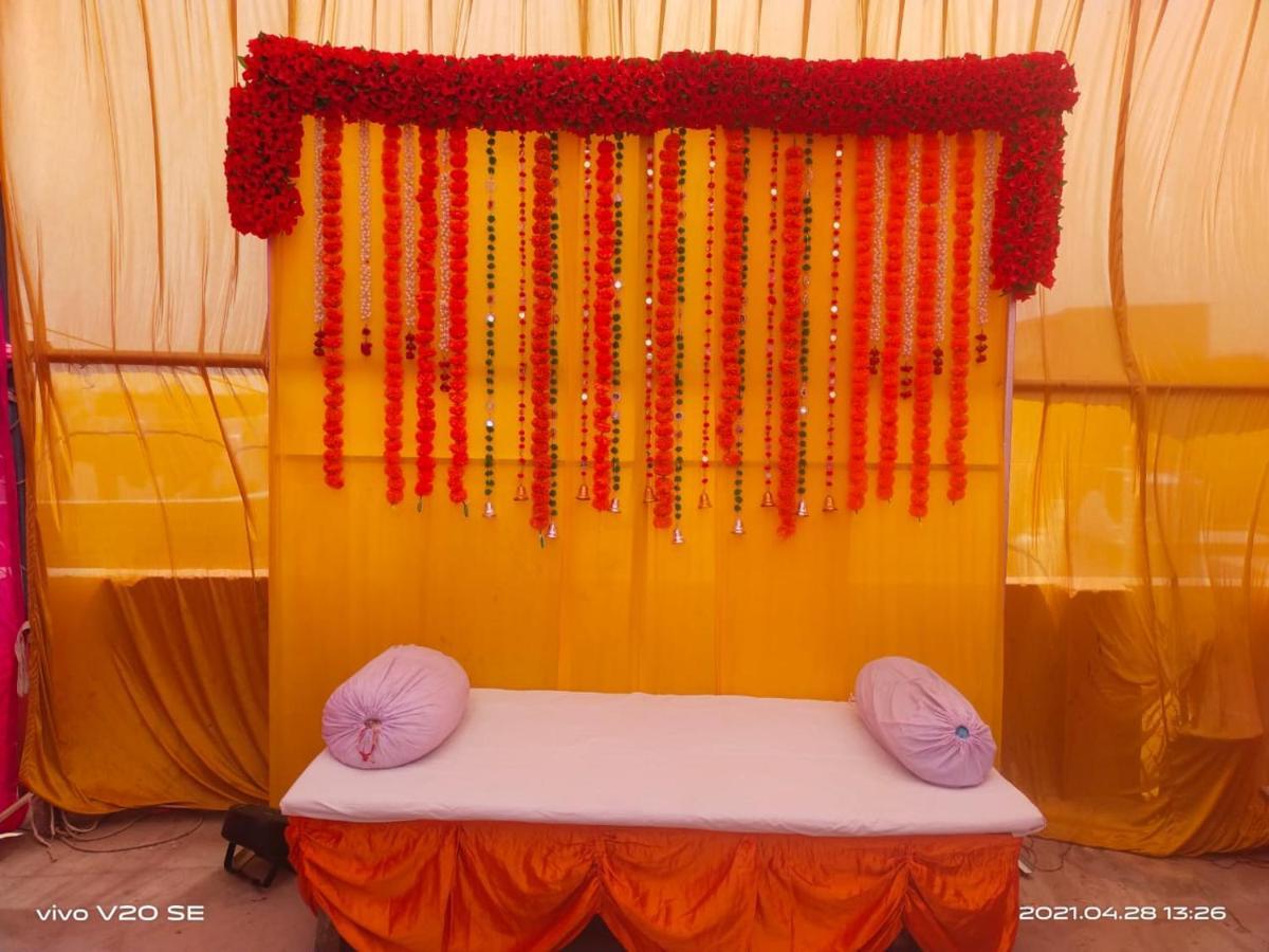 Hotel Sourav Park Inn Agra Agra  Buitenkant foto